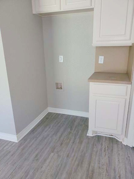 Water line to refrigerator