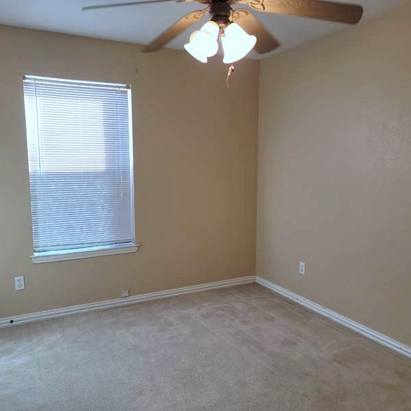 Upstairs bedroom 2